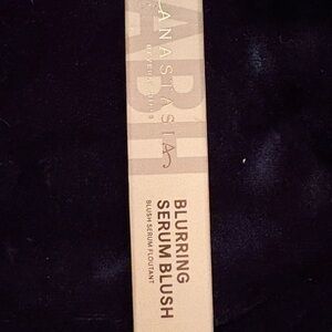 Anastasia Beverly Hills Blurring Serum Blush - Guava